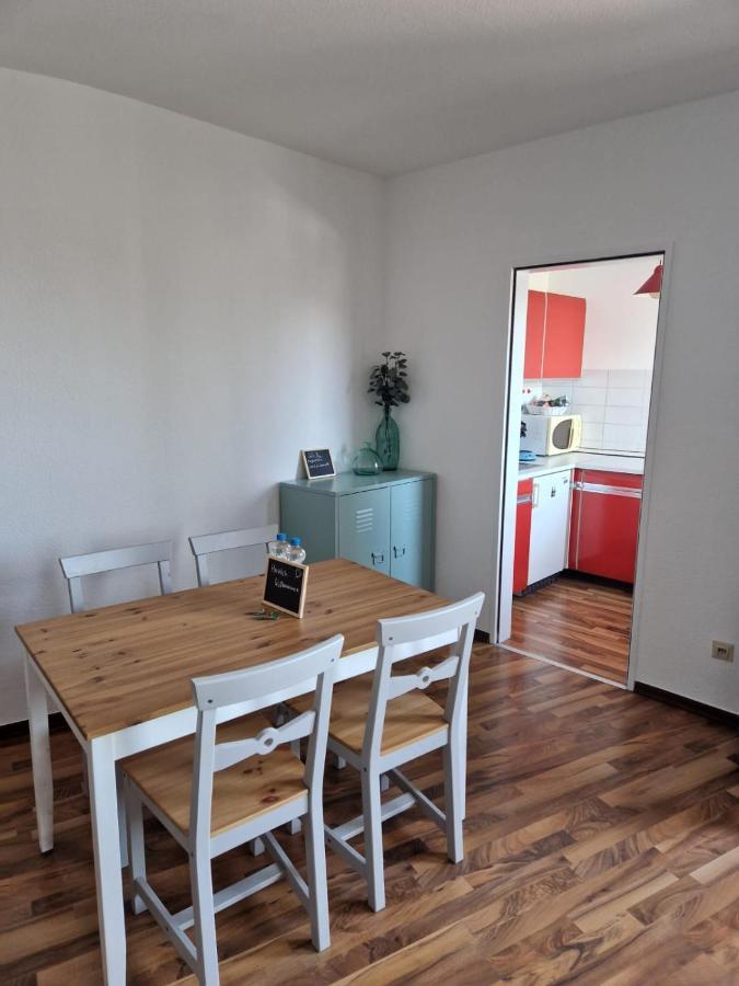 デュッセルドルフWell Located Flat With Balconyアパートメント エクステリア 写真